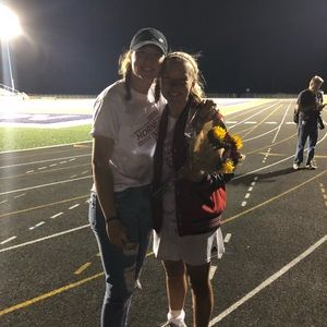 Meet your Posher, Julia